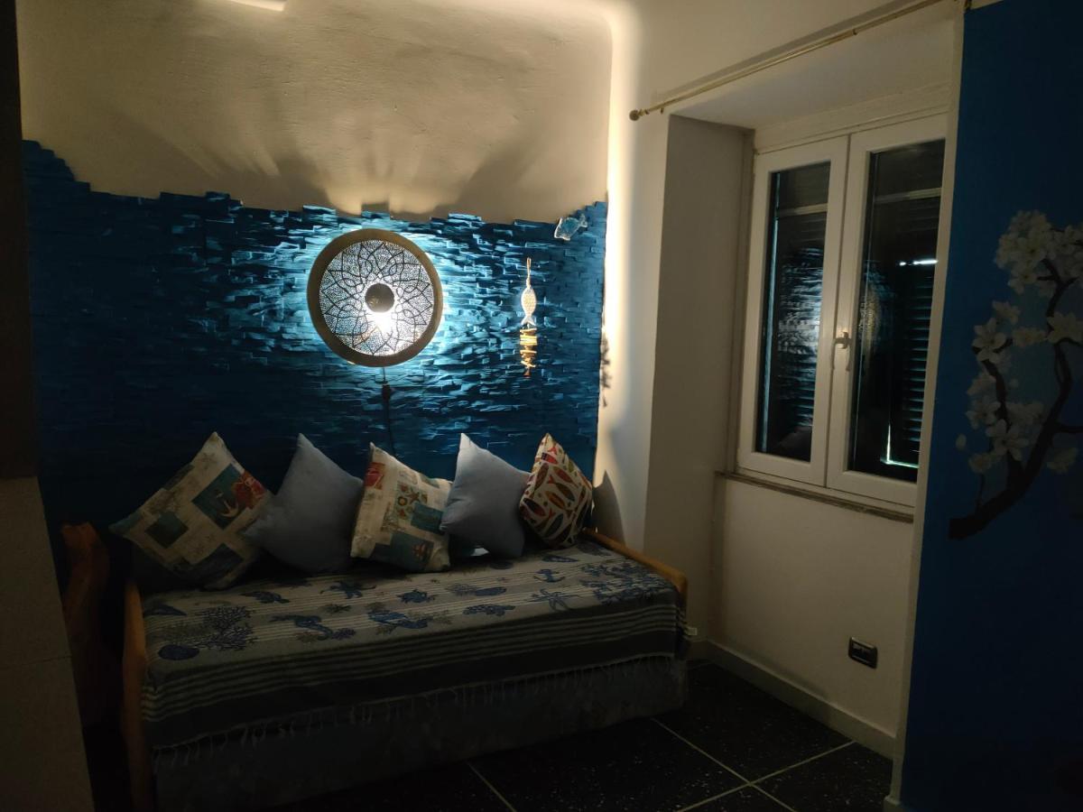 La Casa Di Zahra Lägenhet Riccò del Golfo di Spezia Exteriör bild