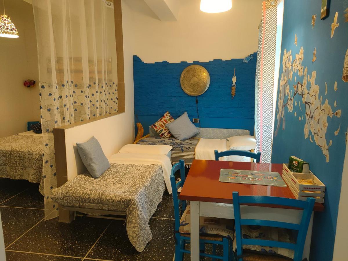 La Casa Di Zahra Lägenhet Riccò del Golfo di Spezia Exteriör bild