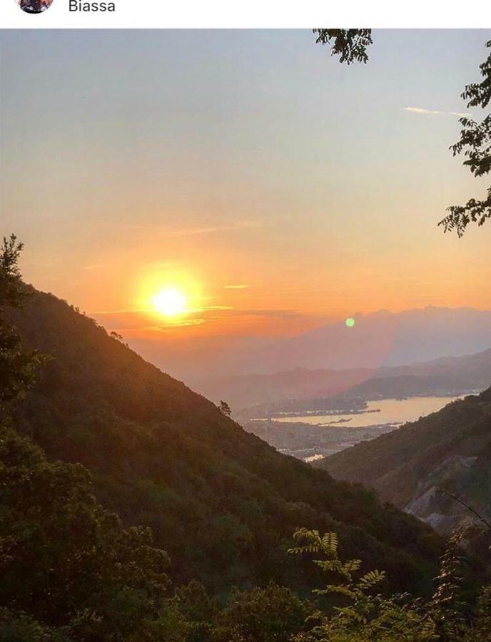 La Casa Di Zahra Lägenhet Riccò del Golfo di Spezia Exteriör bild